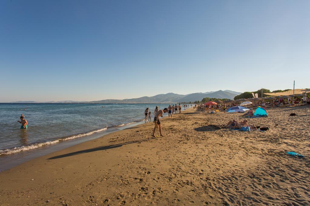 Marathon Beachside Villa 100M From The Beach Schinias Extérieur photo