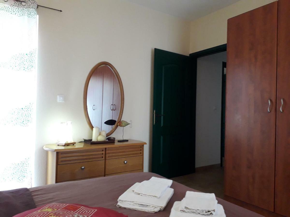Marathon Beachside Villa 100M From The Beach Schinias Extérieur photo