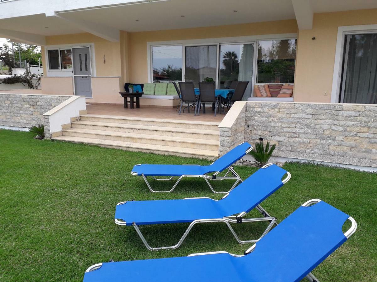 Marathon Beachside Villa 100M From The Beach Schinias Extérieur photo